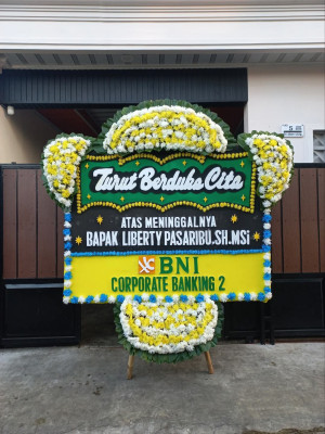 Papan Bunga Duka di Yaur